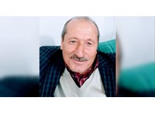 Araç içerisinde kalp krizi geçirerek hayatını kaybetti