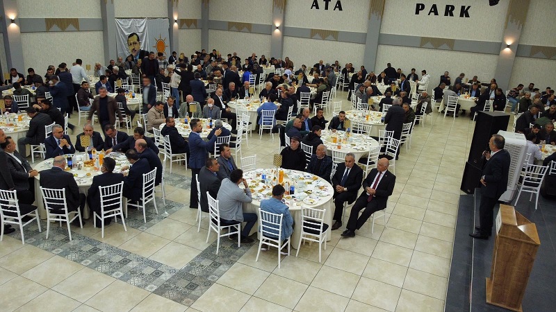 AK PARTİ'DEN "2002'DEN 2022'YE VEFA" İFTARI