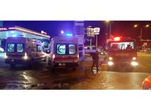 Kontrolden çıkan araç benzinliğe daldı