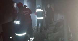 Sobadan sıçrayan kıvılcım evi yaktı