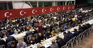 Belediye personeli iftarda bir araya geldi