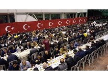 Belediye personeli iftarda bir araya geldi