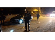 Havaya ateş açarak kaçtılar