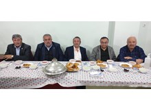 Gür ve ekibi, İskilipli esnafla iftarda buluştu