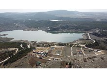 Kaçak yapıların yıkımına başlandı