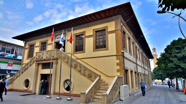 belediye-binasi
