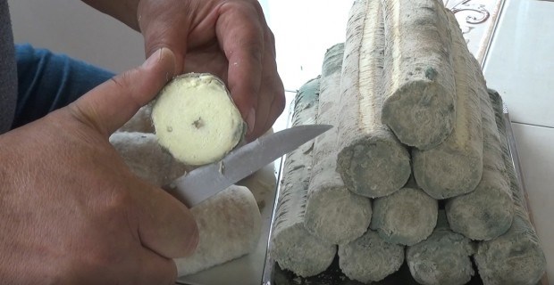 ÇORUM'UN 1650 RAKIMLI YAYLASINDA ÜRETİLEN PEYNİRE İLGİ BÜYÜK
