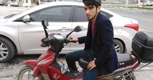 Motosiklet tarlaya devrildi: 1 ölü