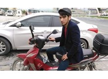 Motosiklet tarlaya devrildi: 1 ölü