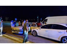 2 otomobil çarpıştı: 6 yaralı