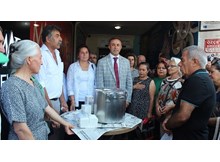 CHP’den aşure ikramı