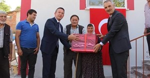 Şehit babasının evi yenilendi