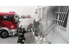 İş yerinden yükselen dumanlar itfaiyeyi harekete geçirdi