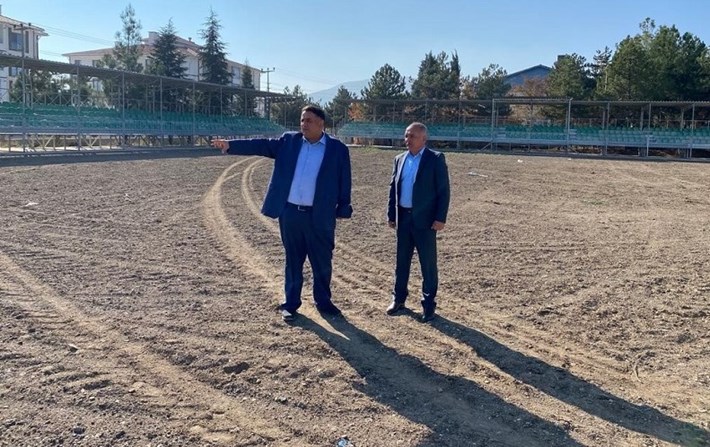 AK PARTİLİ KAYA: 
