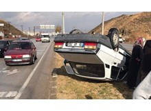 Otomobil devrildi: 1 yaralı