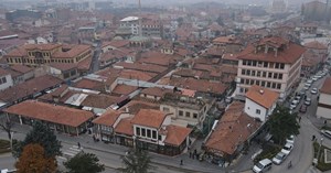 Tarihi Çöplü Arastasında cephe sağlıklaştırması