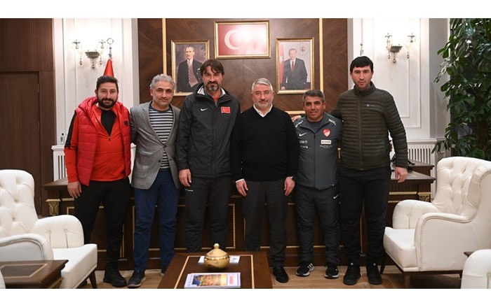 Antrenör eğitimine katılan heyet, Başkan Aşgın’ı ziyaret etti (8)
