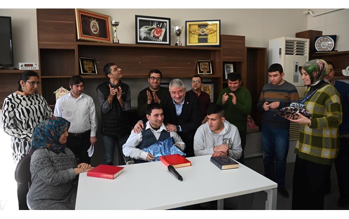 Engelleri aşıp Kur’an ile buluştular (2)