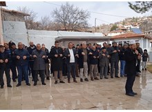 İYİ Parti heyeti Tutuş’ta yağmur duasına katıldı