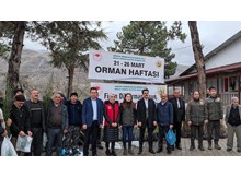 Oğuzlar'da fidan dağıtımı