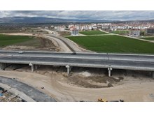 Çiftlik Pınarı Caddesi, yeni kavşağa bağlandı