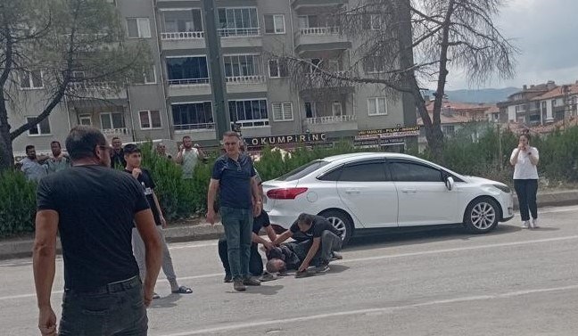 OSMANCIK'TA OTOMOBİLİN ÇARPTIĞI YAŞLI ADAM YARALANDI
